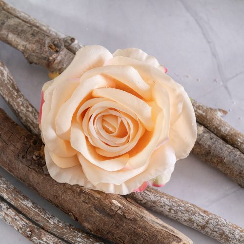 Cap de trandafir artificial 10cm – Șampanie  