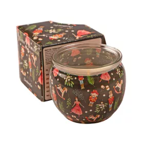 Noaptea de Ajun, lumânare parfumată, pahar