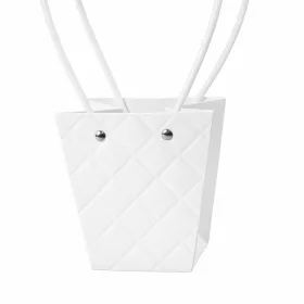   10 buc. Sacoșă cadou cu flori embosate 12(î) x 8(l) x 12.5(a) cm - Alb